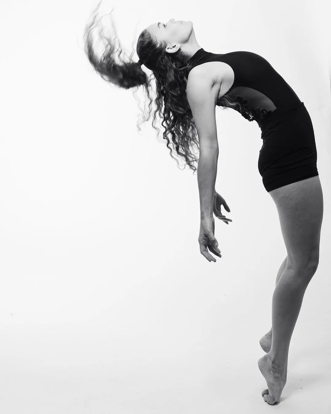 Cora Bauer — Tanzaufnahme